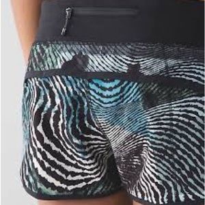Lululemon Speed up shorts size 0, 4 inch inseam